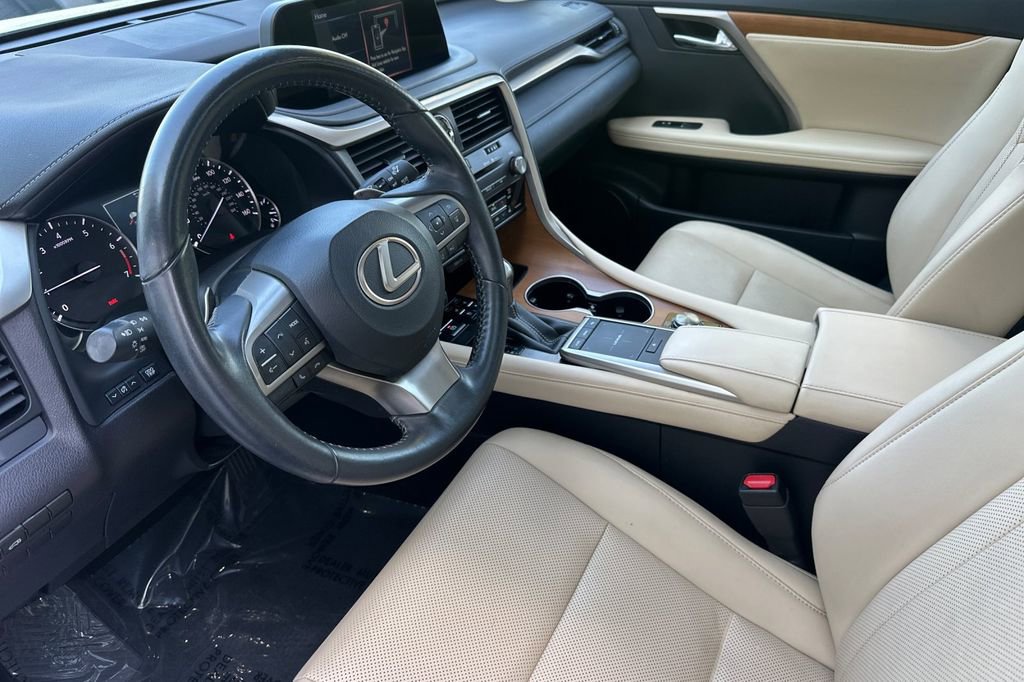 Certified 2022 Lexus RX 350 FWD w/ Premium Package image 10