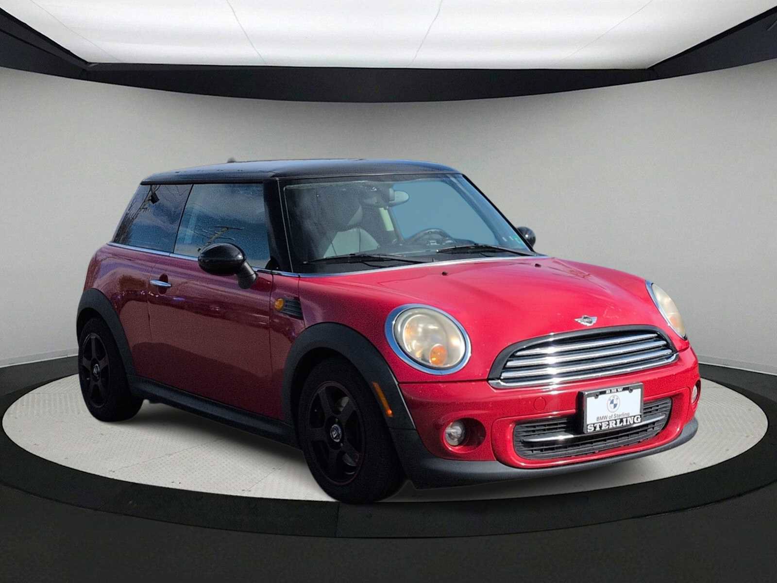 Used 2011 MINI Cooper Hardtop image 2