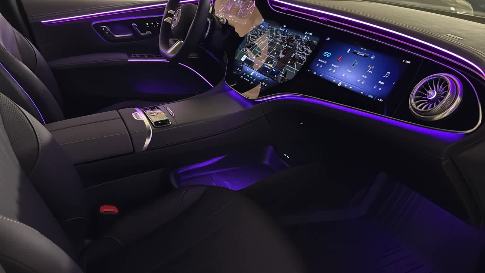 New 2025 Mercedes-Benz EQS 450+ 4MATIC Sedan image 35