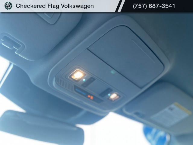 Used 2022 Ford Explorer Limited w/ Equipment Group 301A image 18