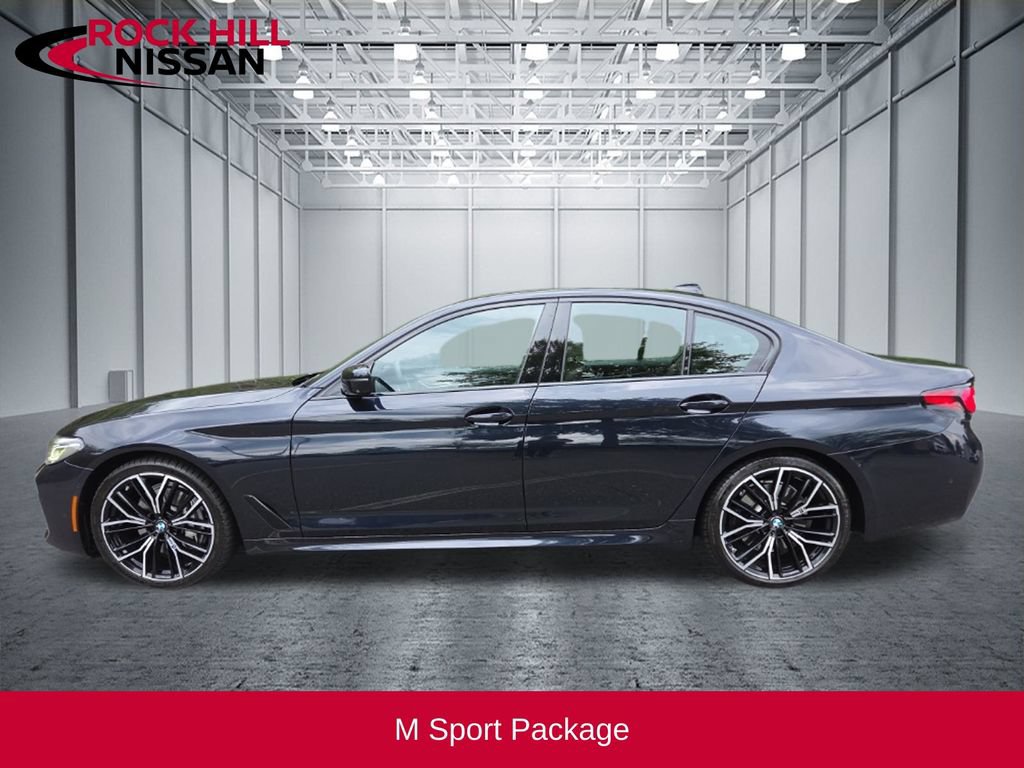 Used 2021 BMW 540i w/ M Sport Package RWD image 4