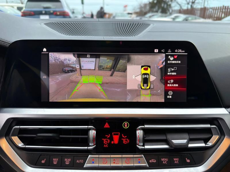 Used 2021 BMW M4 Competition w/ Executive Package image 16