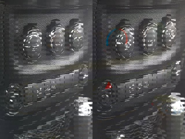 Used 2018 Jeep Wrangler Unlimited Sport S image 23