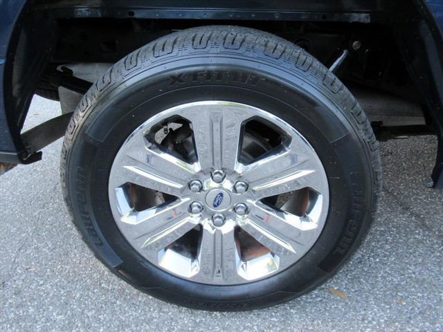 Used 2018 Ford F150 XLT w/ Equipment Group 302A Luxury image 7