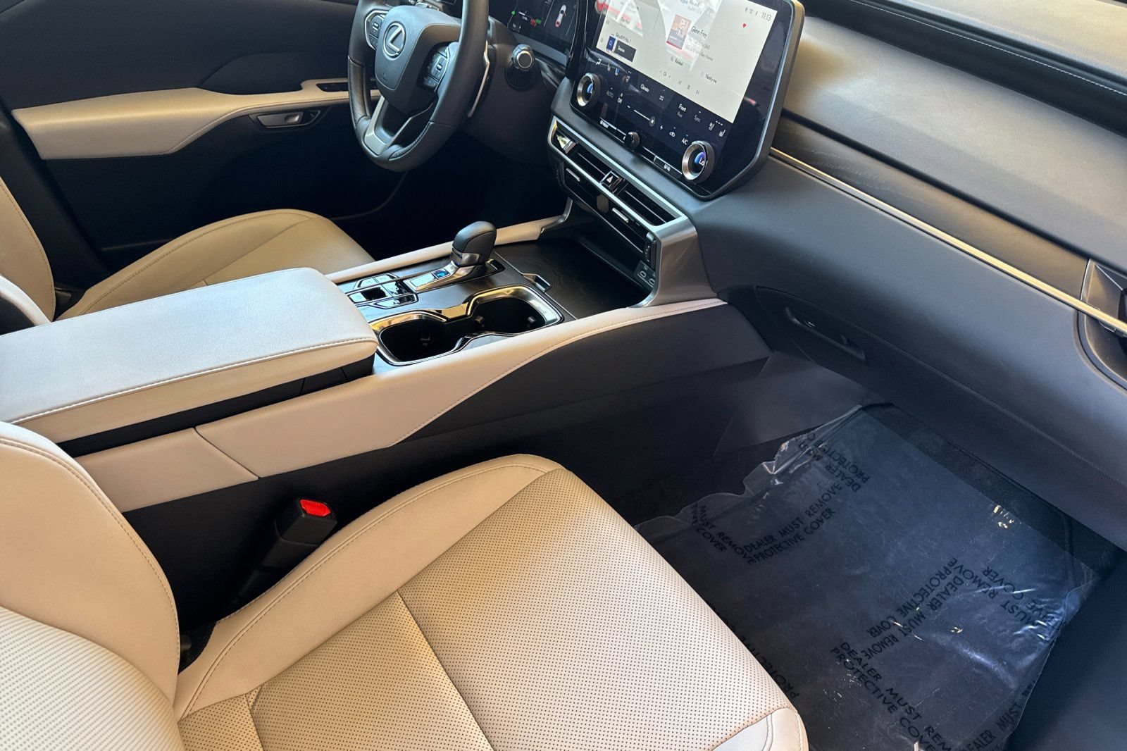 Certified 2025 Lexus RX 350h w/ Convenience Package AWD/4WD image 19