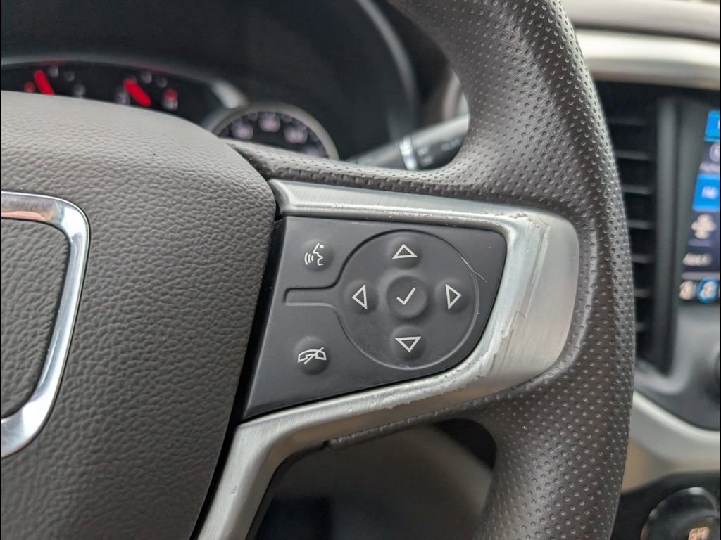 Used 2021 GMC Acadia SLE w/ Driver Convenience Package image 14