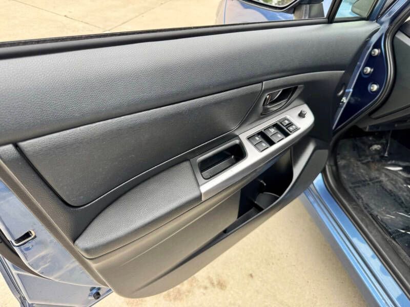 Used 2016 Subaru Impreza 2.0i image 18