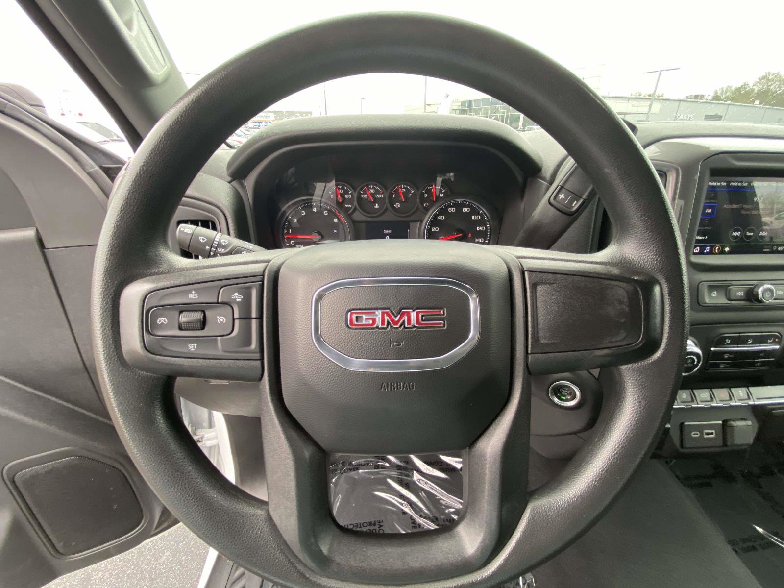Used 2024 GMC Sierra 2500 Pro w/ Convenience Package image 18