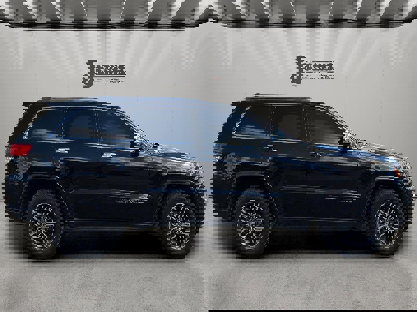 Used 2018 Jeep Grand Cherokee Limited image 5