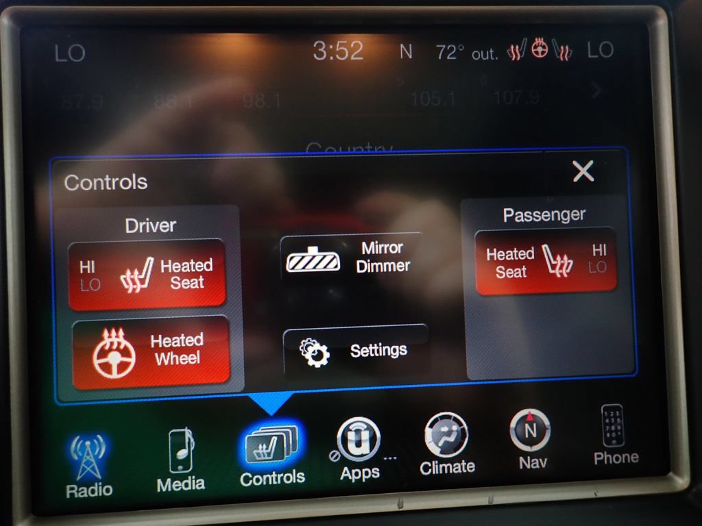 Used 2014 Jeep Grand Cherokee Limited w/ Trailer Tow Group IV AWD/4WD image 3