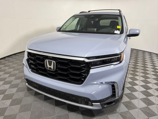 Used 2024 Honda Pilot Elite image 2