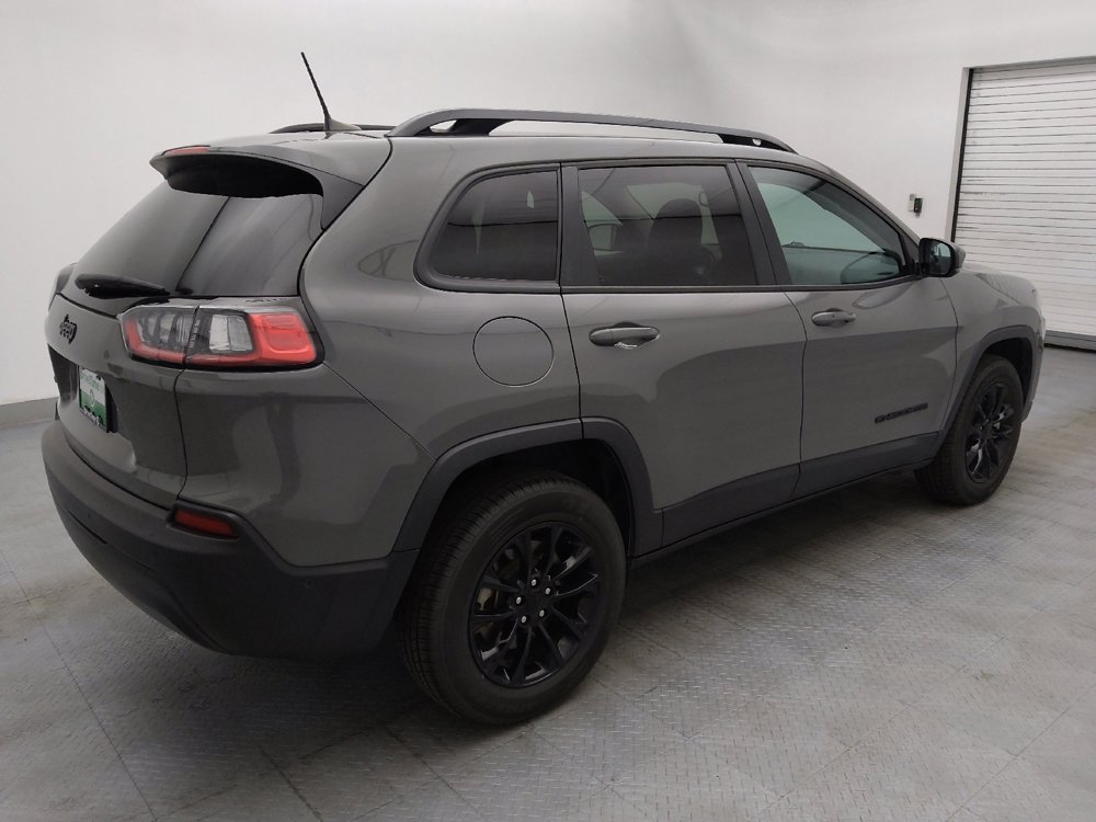 Used 2023 Jeep Cherokee Altitude Lux image 10