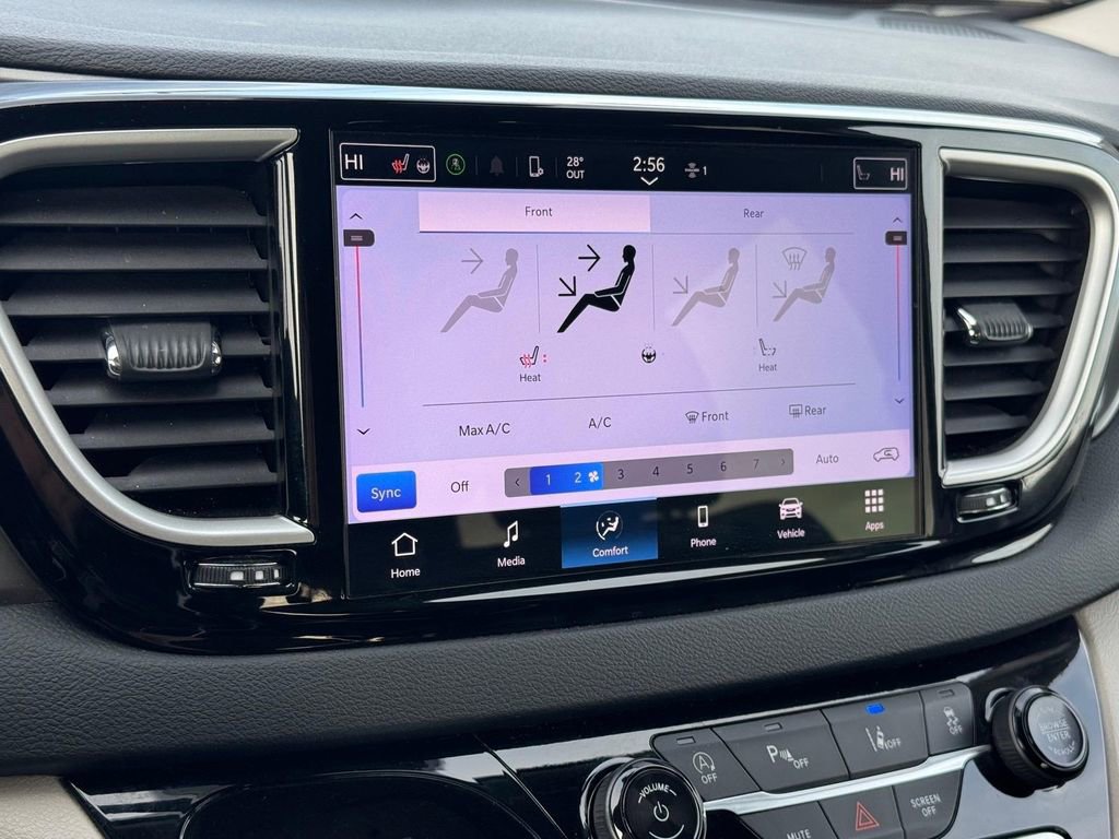 Used 2024 Chrysler Pacifica Touring-L image 20