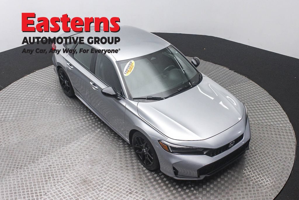 Used 2025 Honda Civic Sport image 3