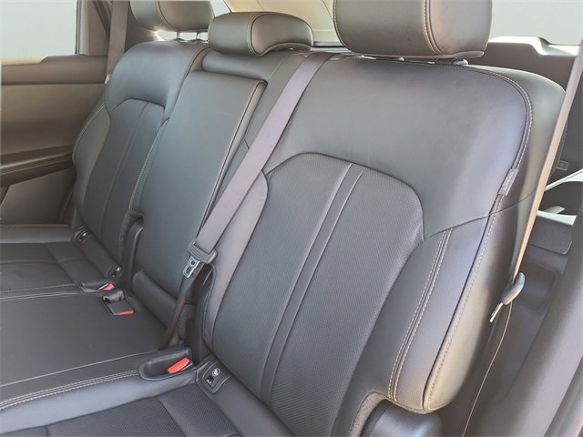 Used 2025 MAZDA CX-70 3.3 Turbo w/ Preferred Package image 15