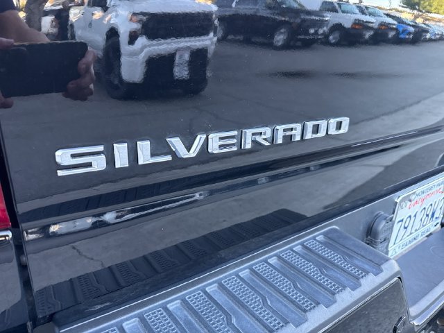Used 2024 Chevrolet Silverado 2500 Custom w/ Custom Value Package AWD/4WD image 31