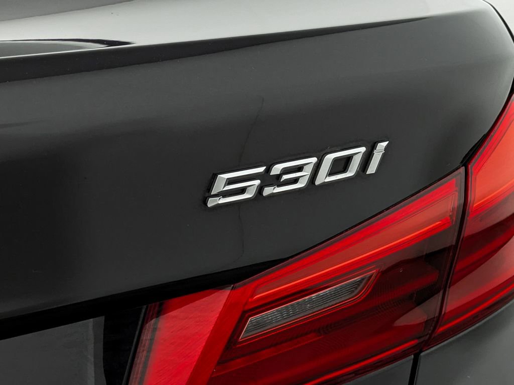 Used 2017 BMW 530i xDrive image 12