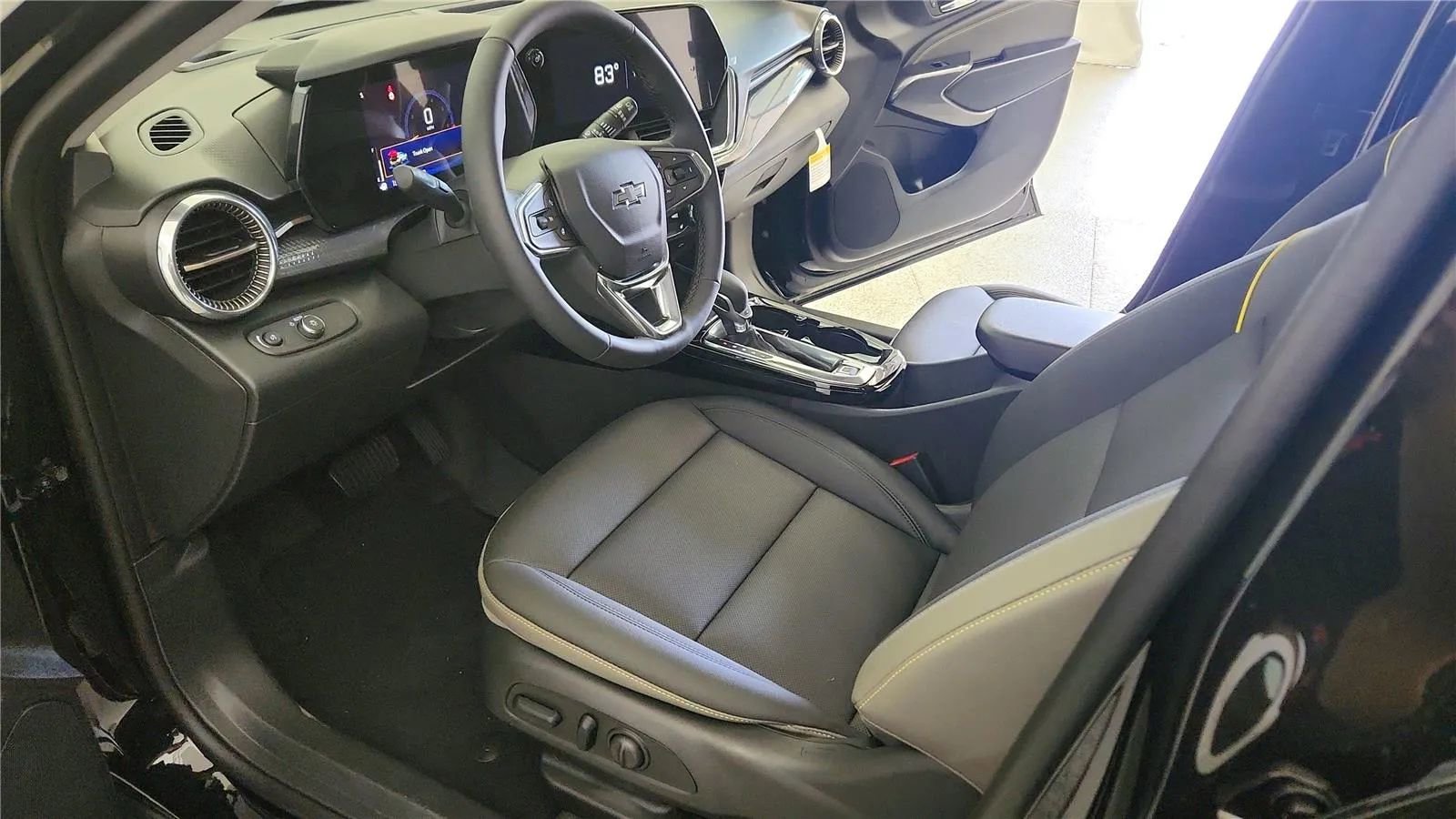 New 2026 Chevrolet Trax ACTIV w/ Driver Confidence Package image 22