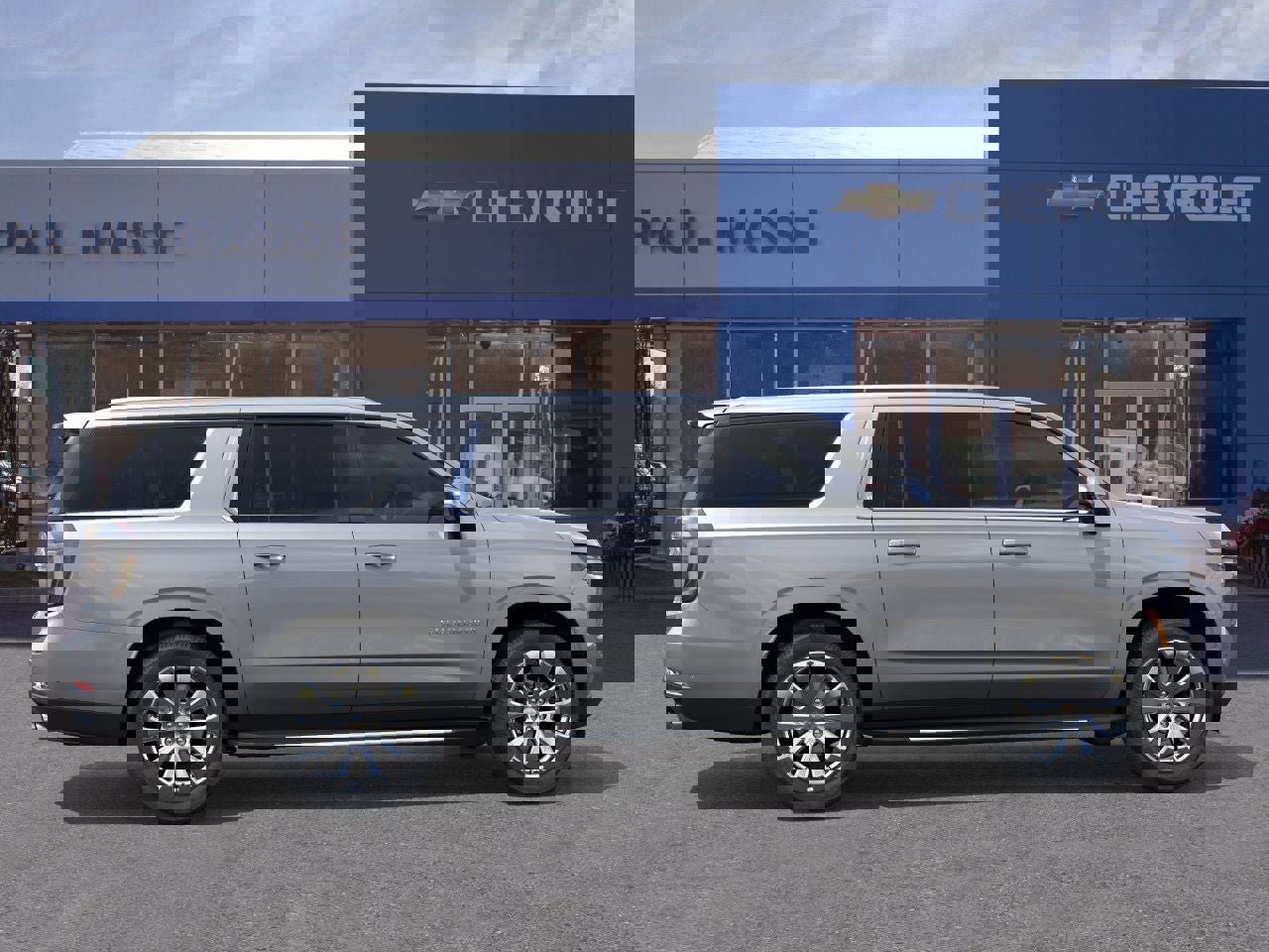 New 2026 Chevrolet Suburban Premier image 5