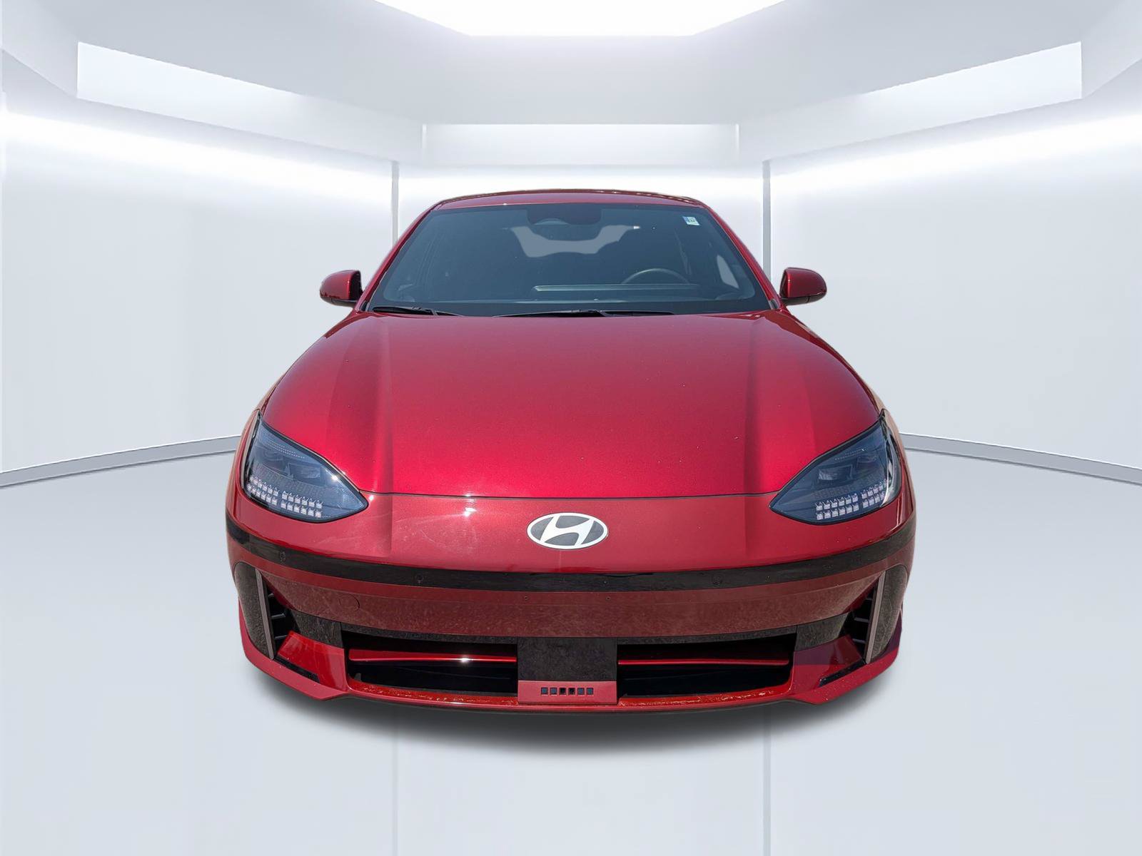 Certified 2025 Hyundai Ioniq 6 SEL RWD image 9