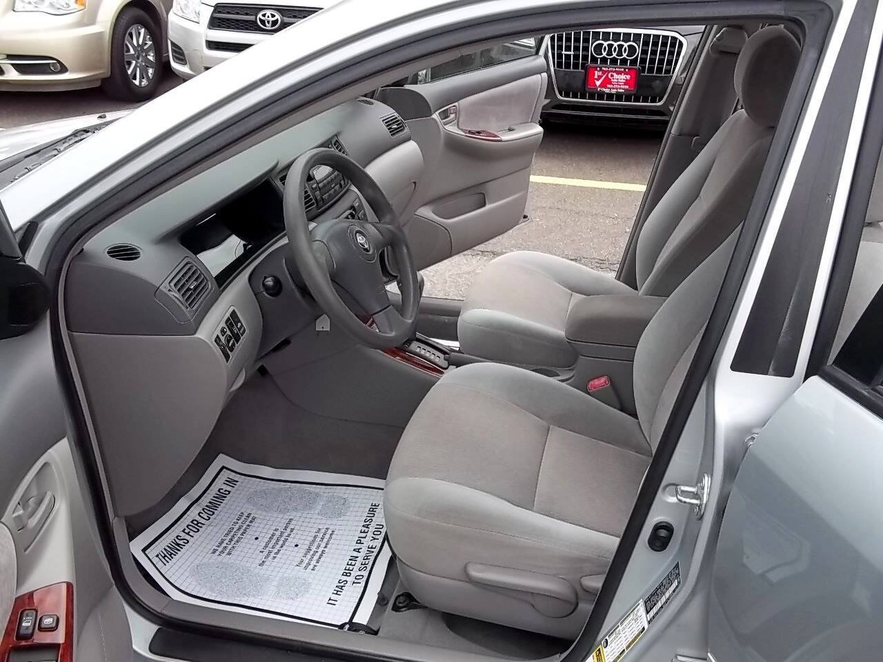 Used 2007 Toyota Corolla LE FWD image 7