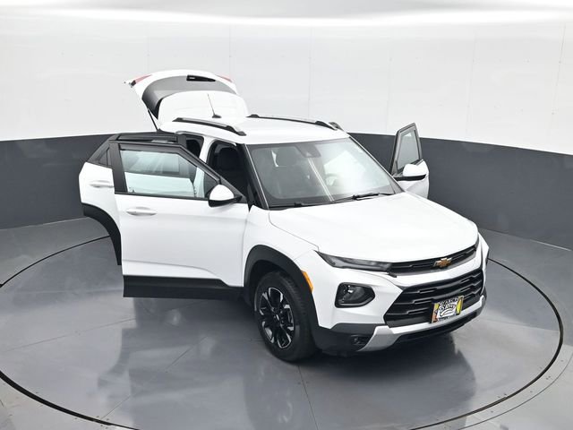 Used 2022 Chevrolet TrailBlazer LT w/ Convenience Package AWD/4WD image 29