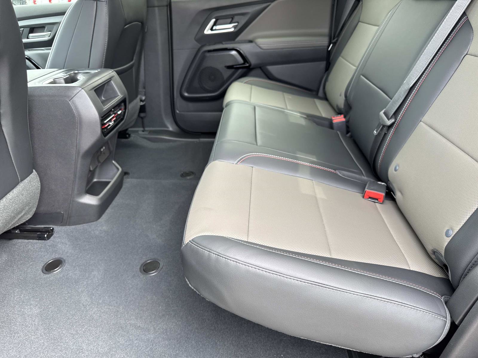 New 2026 Chevrolet Silverado EV Trail Boss image 12