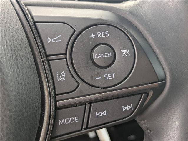 Used 2023 Toyota Camry SE FWD image 14