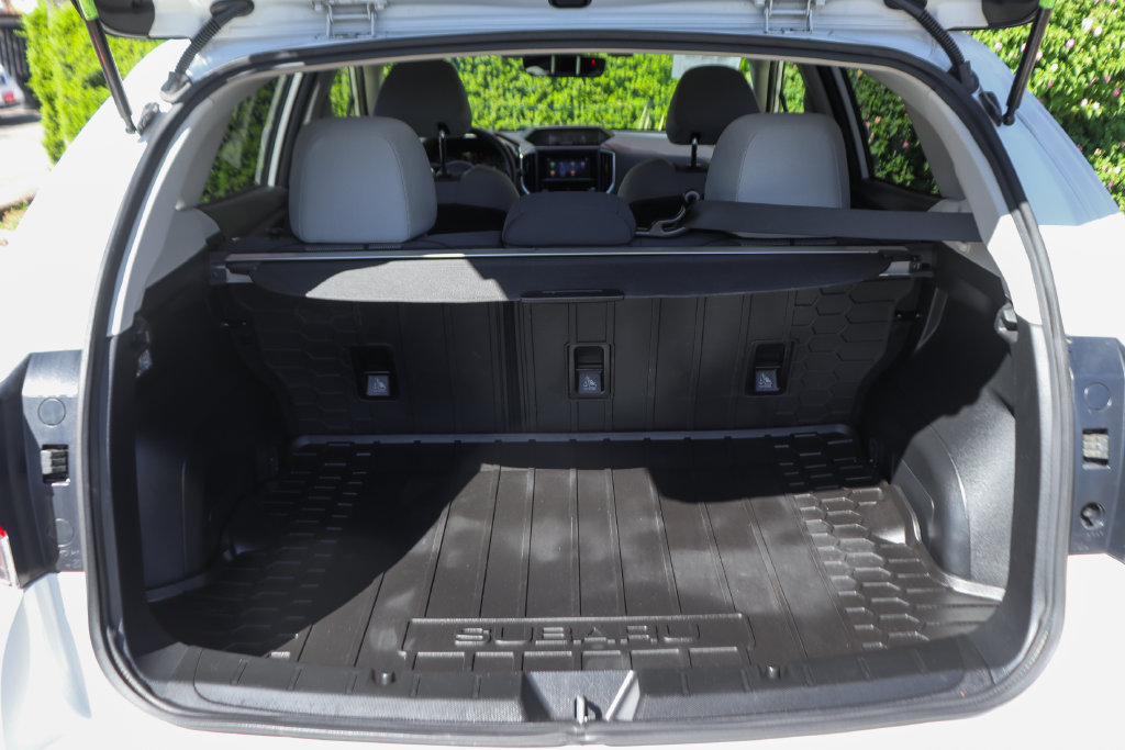 Used 2023 Subaru Crosstrek 2.0i Premium AWD/4WD image 8