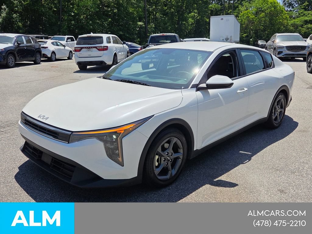 Used 2025 Kia K4 FWD image 4