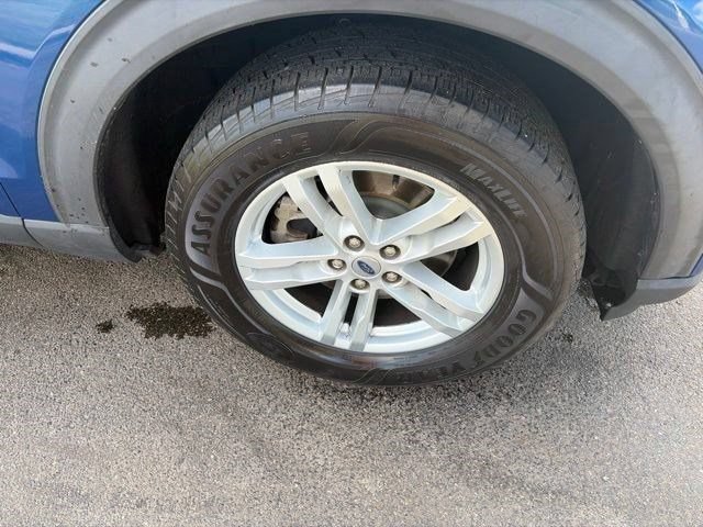 Used 2021 Ford Explorer XLT AWD/4WD image 45