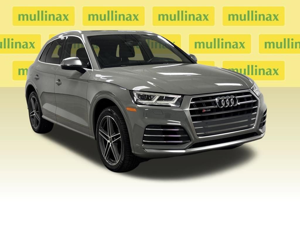 Used 2020 Audi SQ5 Premium Plus w/ Premium Plus Package image 2