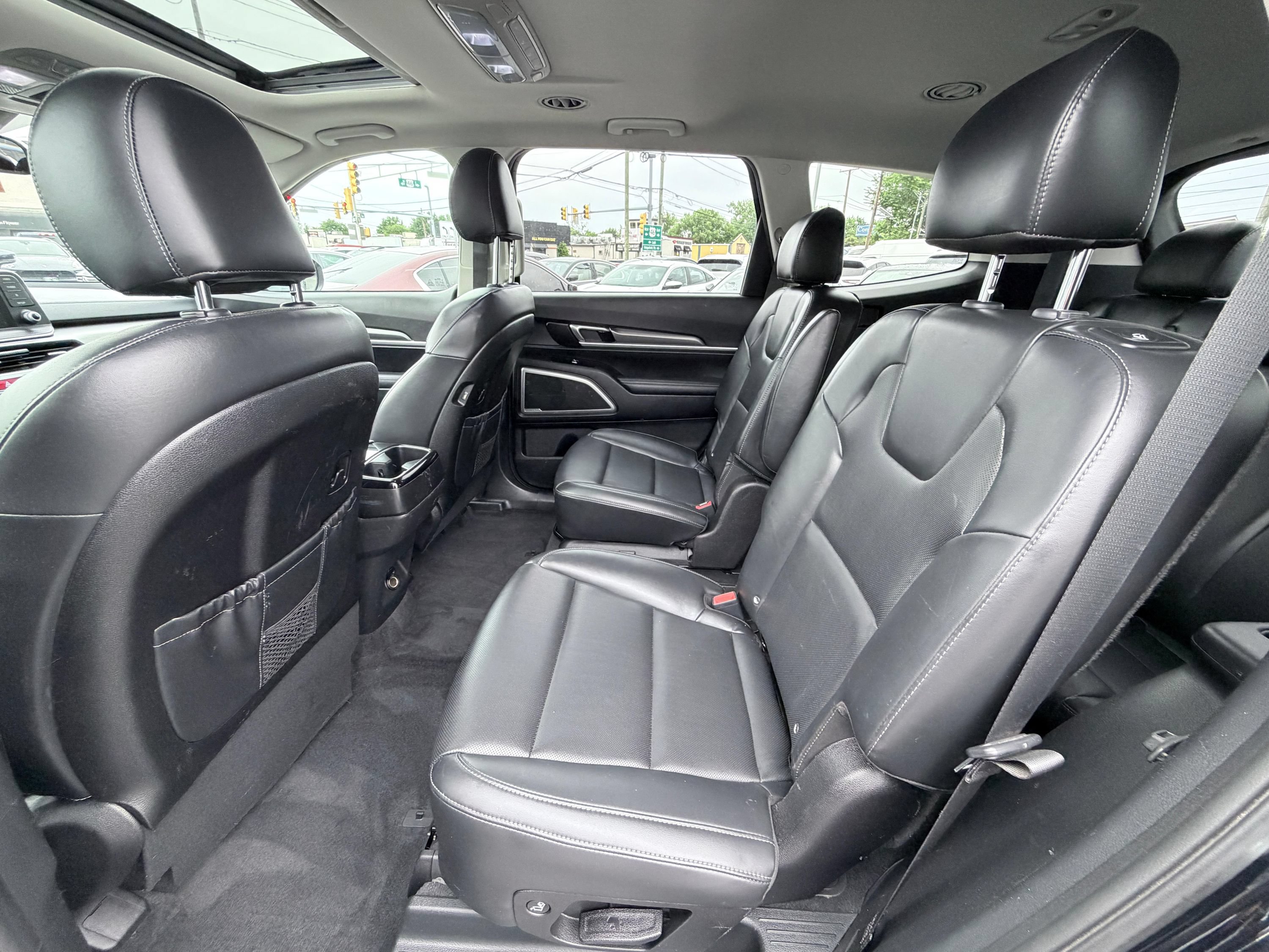 Used 2021 Kia Telluride S AWD/4WD image 24