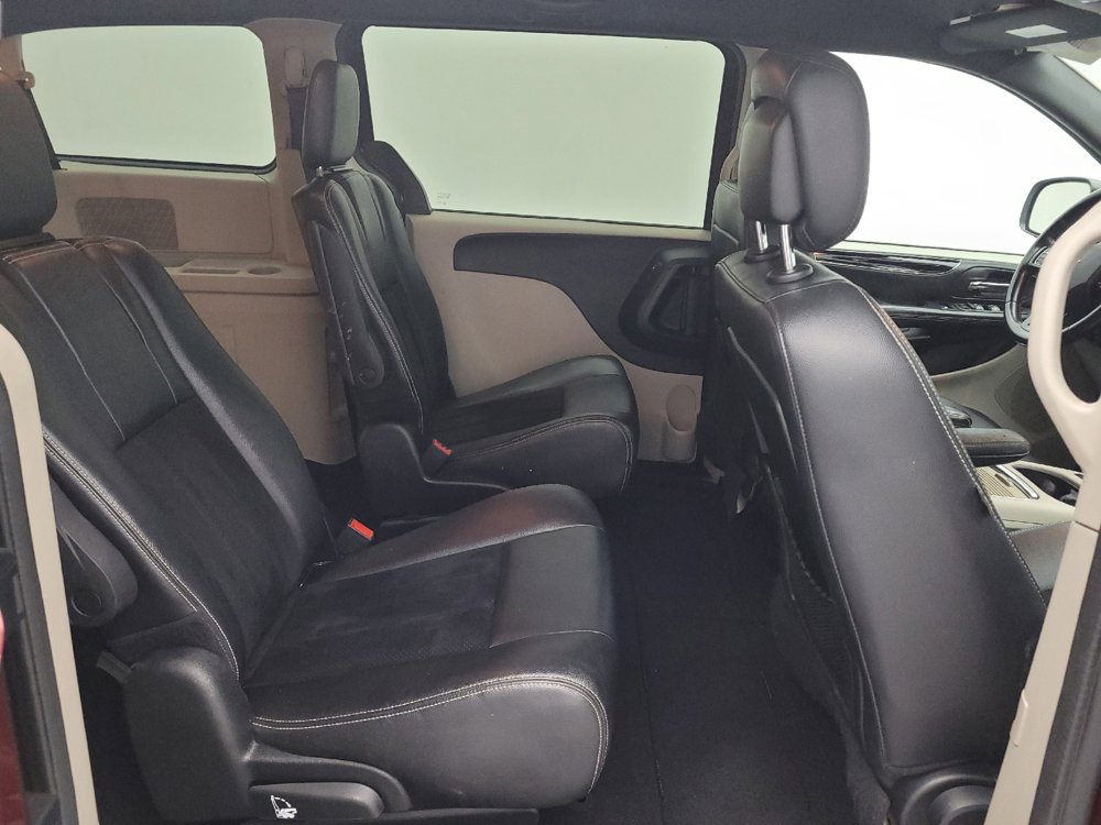 Used 2018 Dodge Grand Caravan SXT FWD image 19