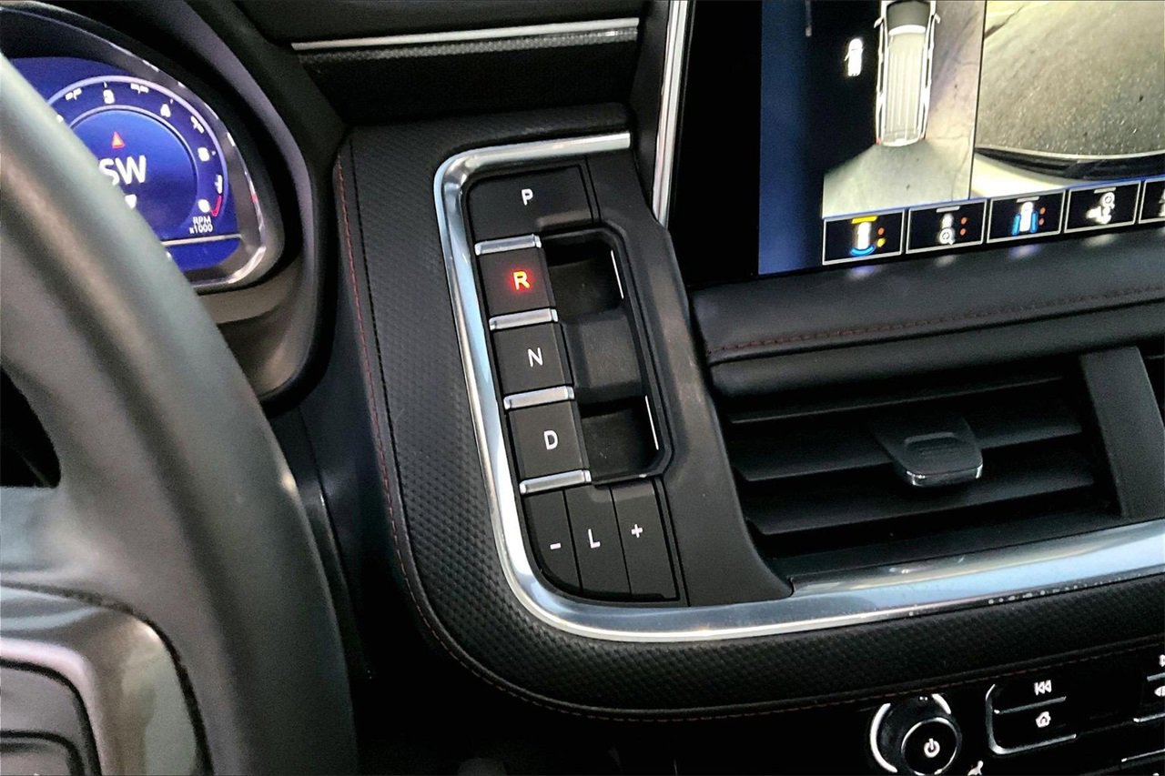 Used 2023 Chevrolet Tahoe RST w/ Luxury Package image 29