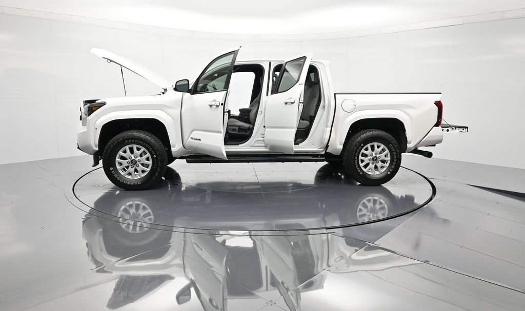 Used 2024 Toyota Tacoma SR5 image 47