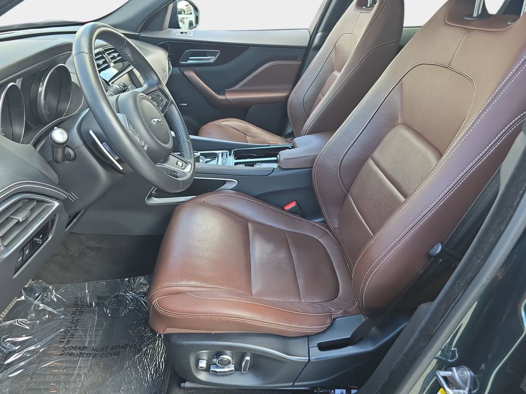 Used 2018 Jaguar F-PACE S image 18