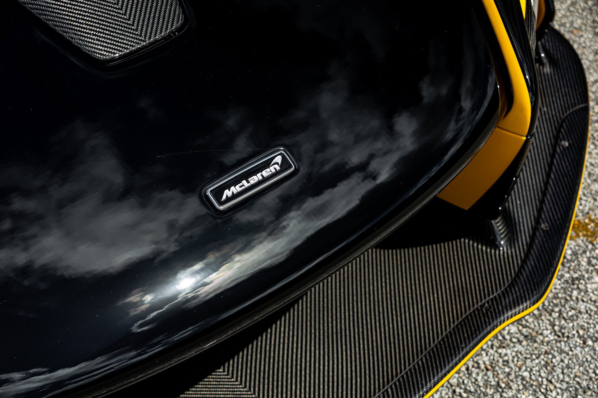 Used 2019 McLaren Senna image 91