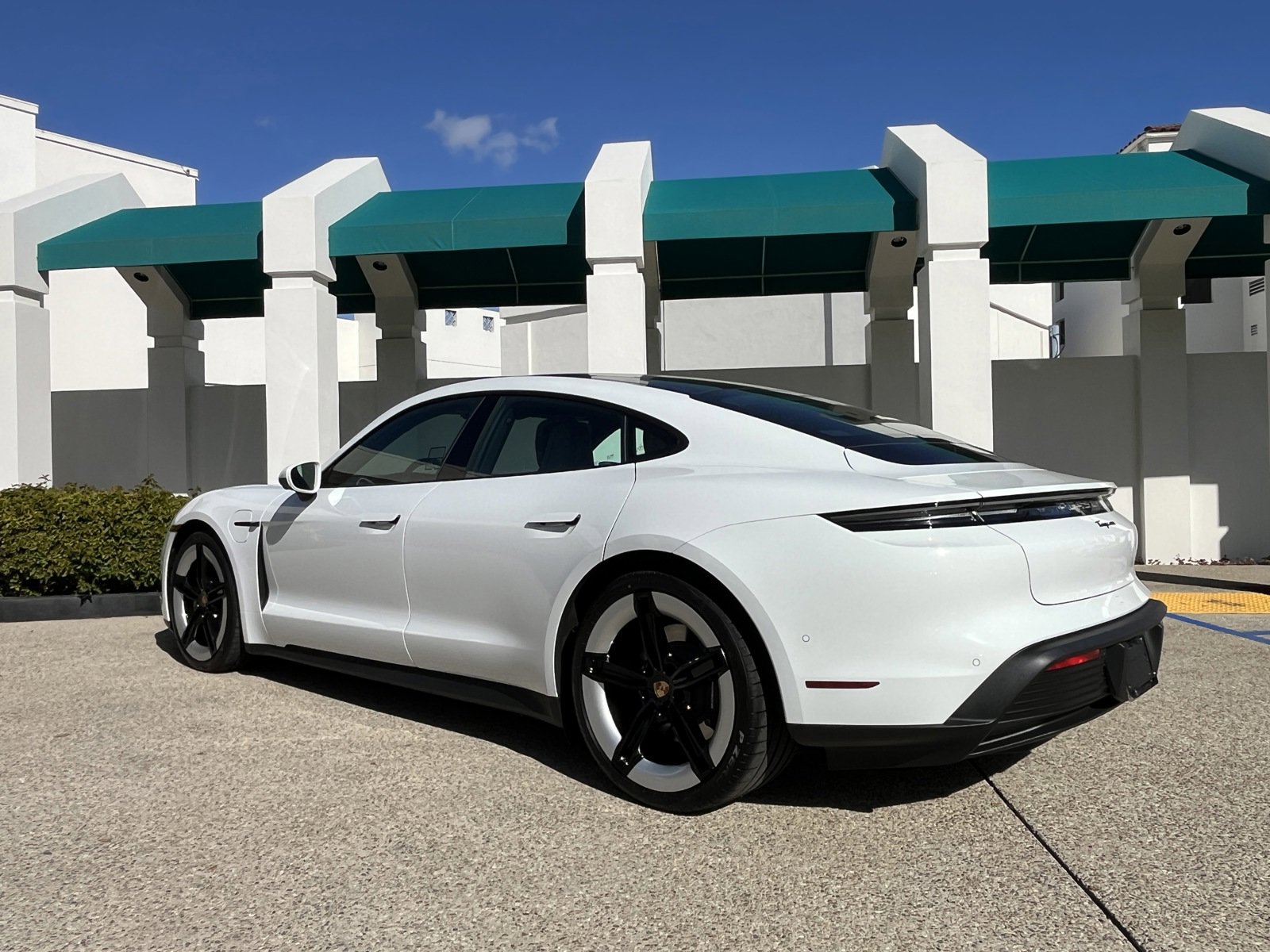 New 2025 Porsche Taycan image 3