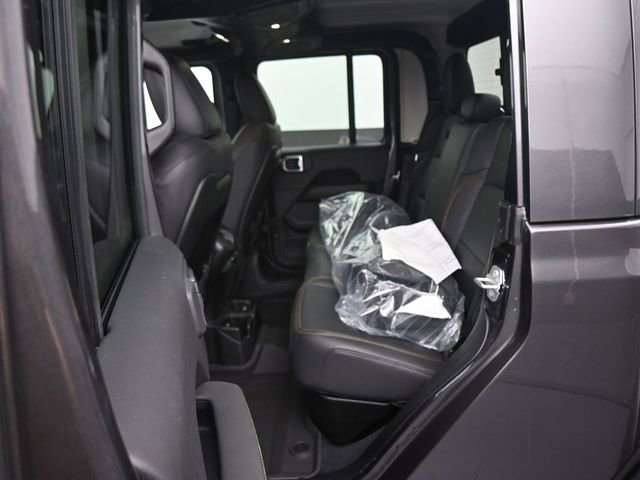 New 2025 Jeep Gladiator Sport w/ Premium Package image 42