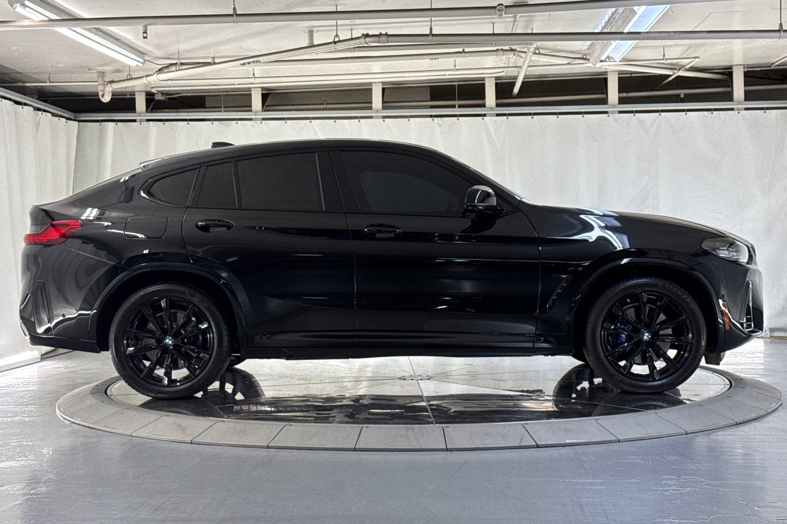 Certified 2025 BMW X4 M40i w/ Premium Package AWD/4WD image 7
