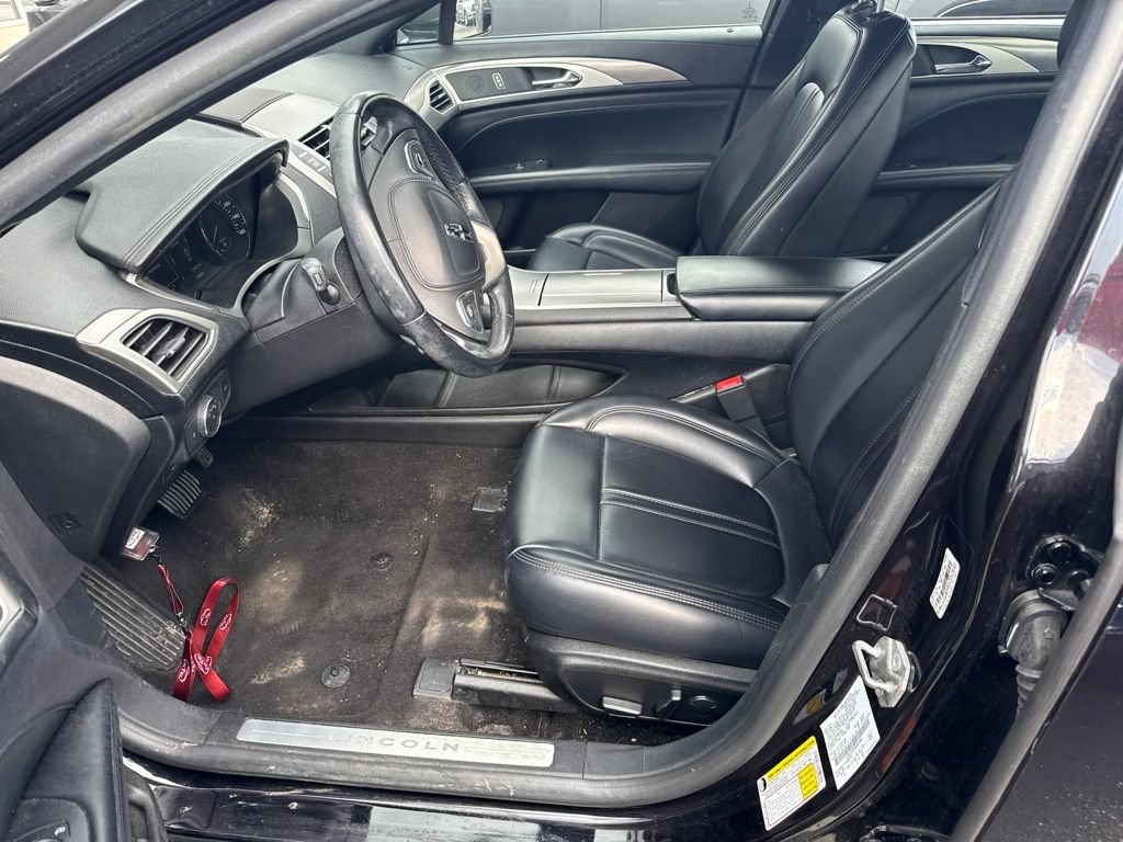 Used 2019 Lincoln MKZ Premiere FWD image 6