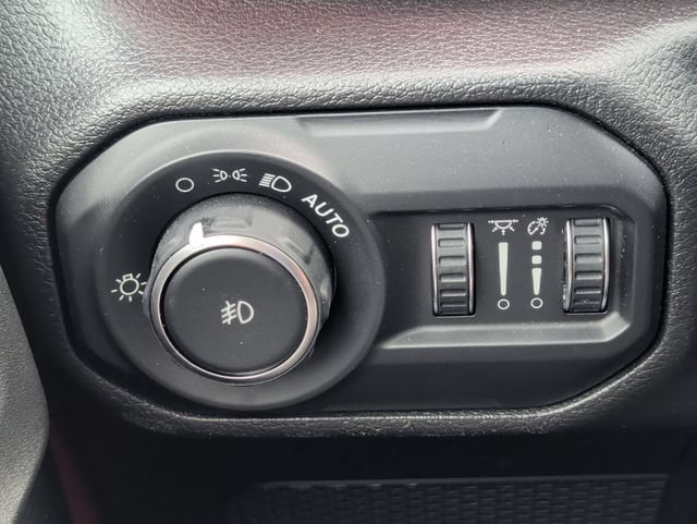 Used 2021 Jeep Wrangler Unlimited Rubicon AWD/4WD image 21