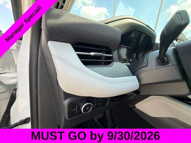 Used 2025 Ford Explorer Platinum w/ LUX Leather Package AWD/4WD image 39