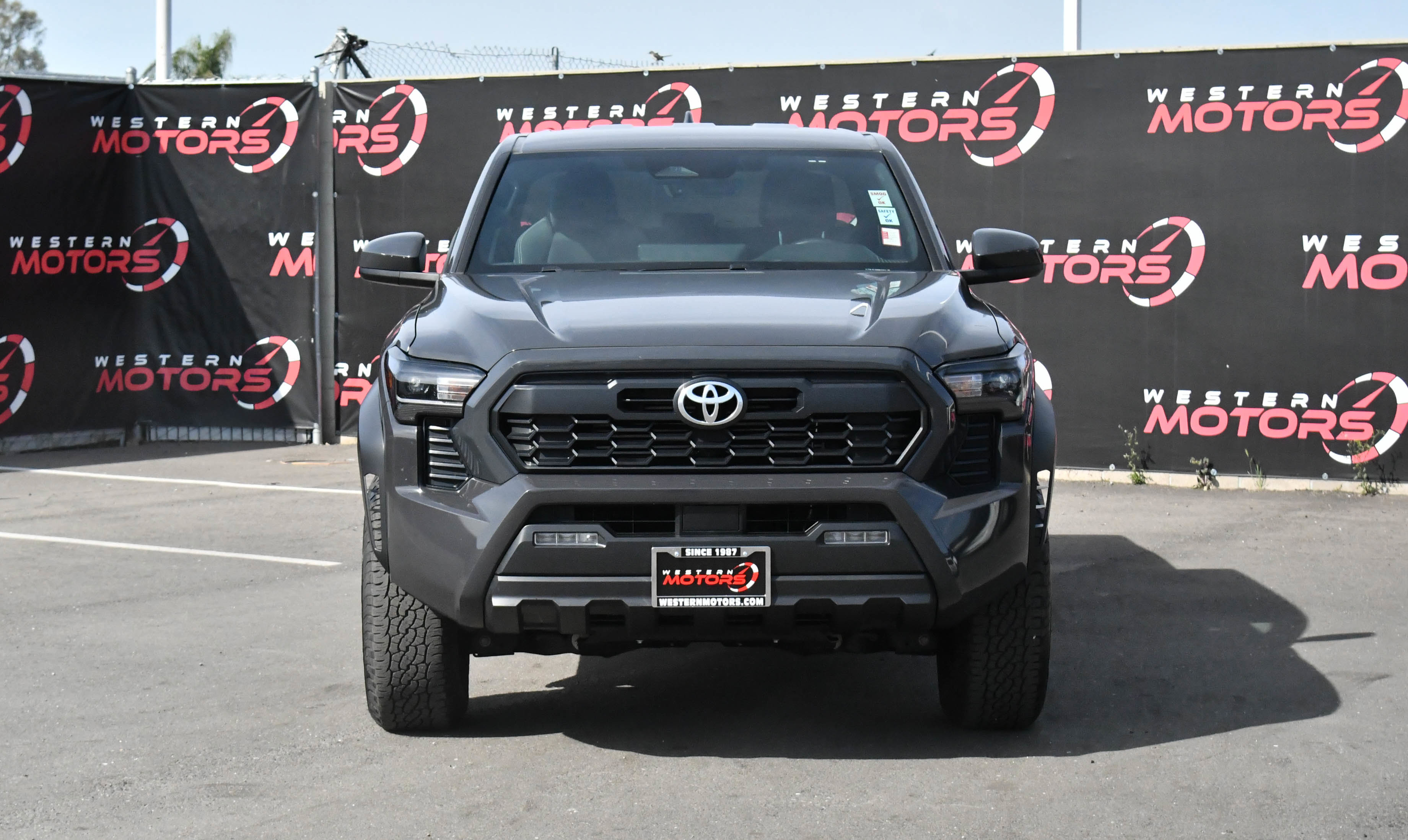 Used 2024 Toyota Tacoma TRD Sport image 2