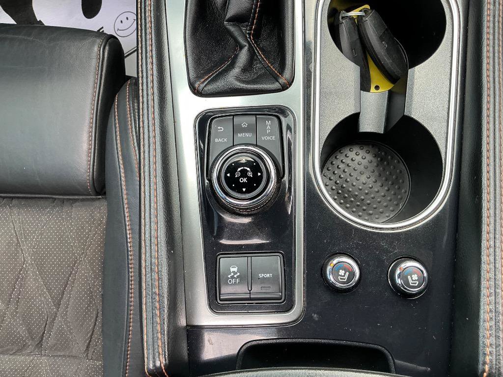 Used 2020 Nissan Maxima SR w/ Sport Mat Group FWD image 12