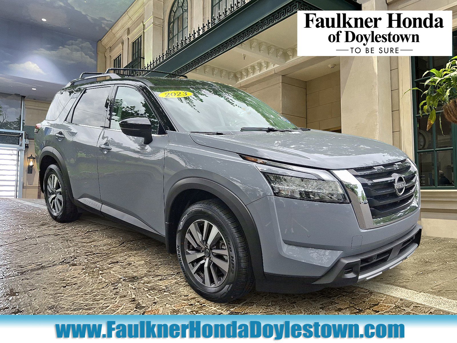 Used 2023 Nissan Pathfinder SL