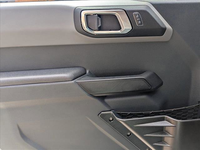 Used 2024 Ford Bronco Big Bend image 9