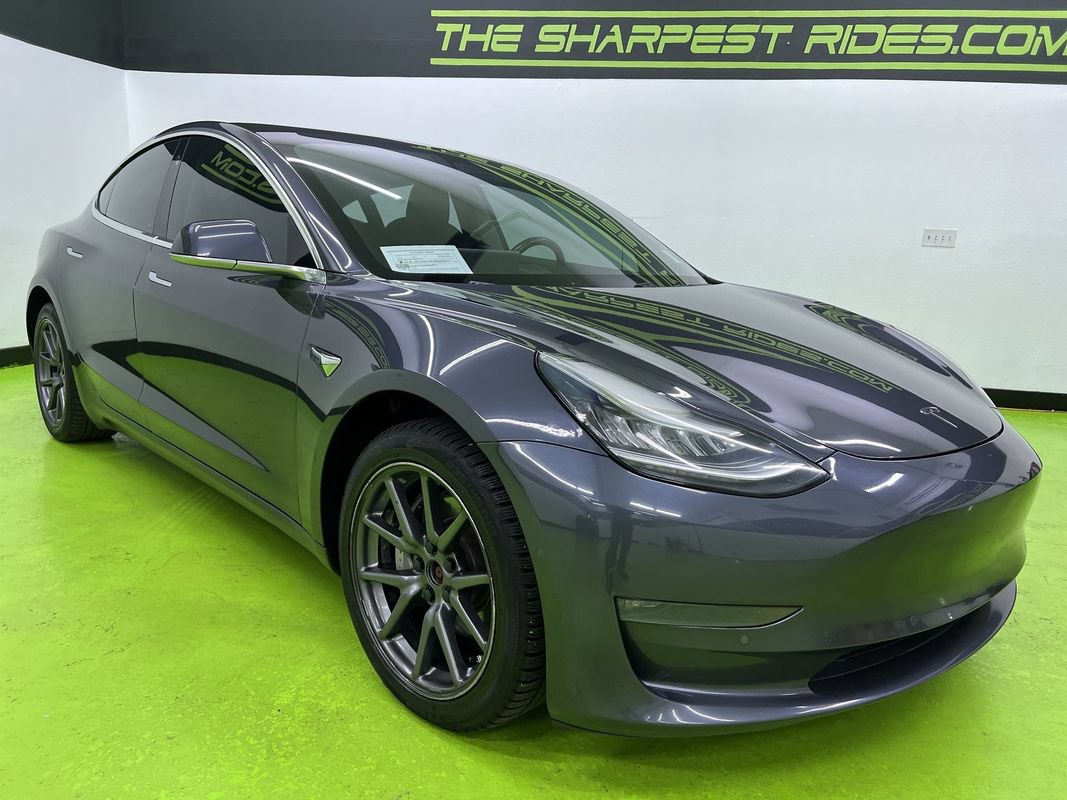 Used 2018 Tesla Model 3 AWD/4WD image 2