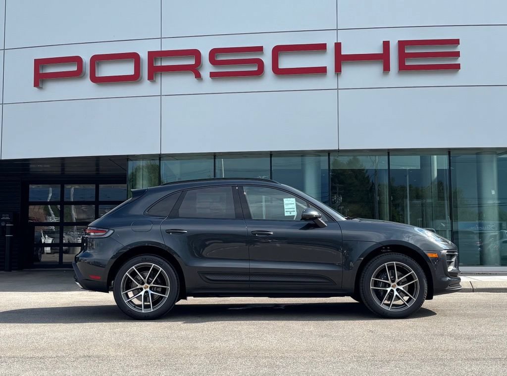 New 2026 Porsche Macan AWD/4WD image 15